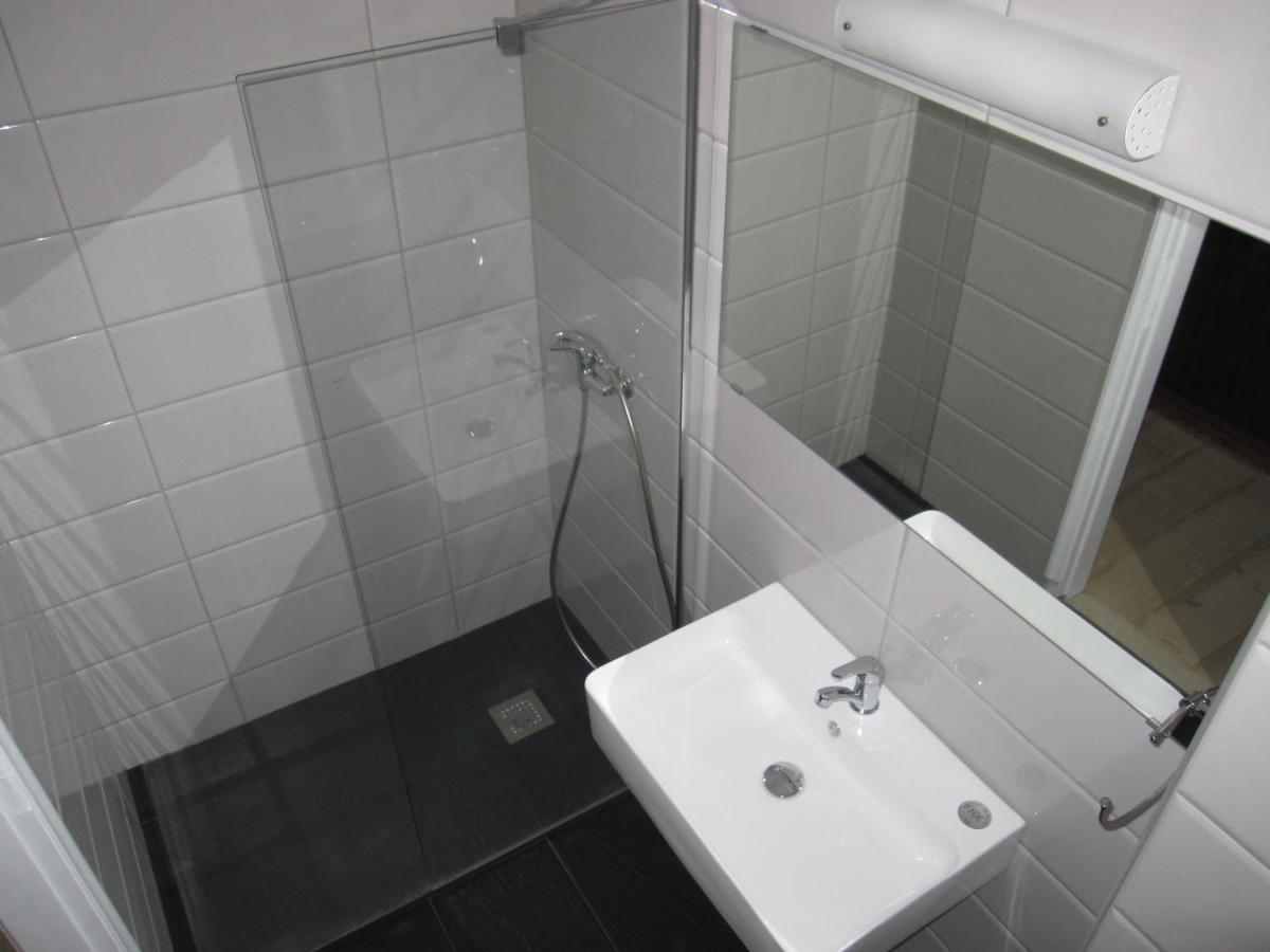 דאסיה Tina Hotel מראה חיצוני תמונה