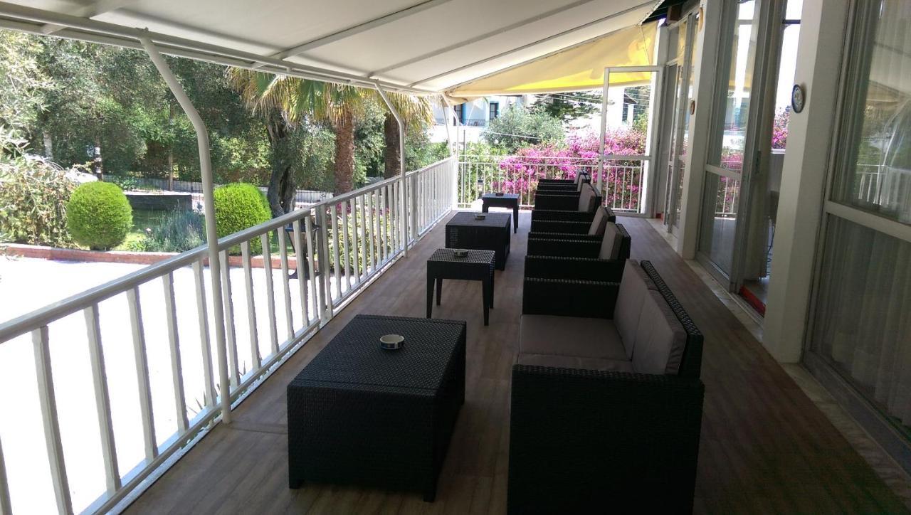 דאסיה Tina Hotel מראה חיצוני תמונה